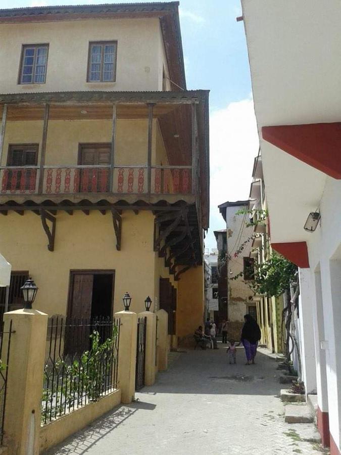 Mombasa Comfort House, Old Town Exterior photo