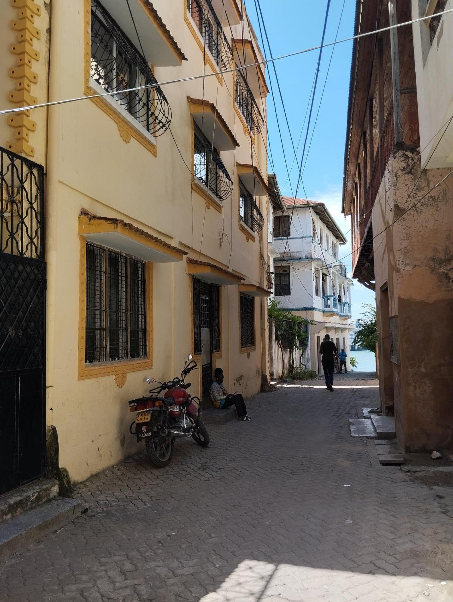 Mombasa Comfort House, Old Town Exterior photo